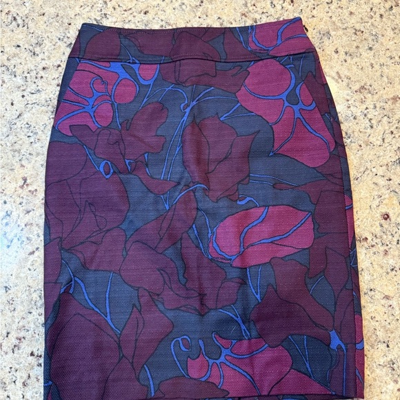 LOFT Twill Pencil Skirt - Picture 1 of 5